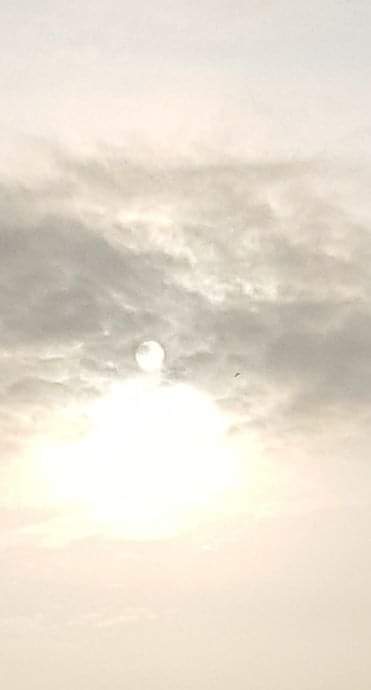 Lune et soleil